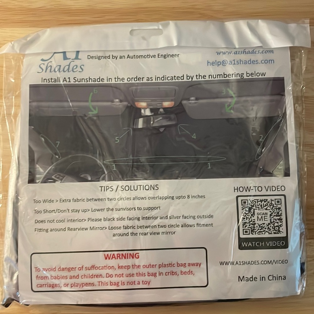 Windshield Sunshade for car- never opened